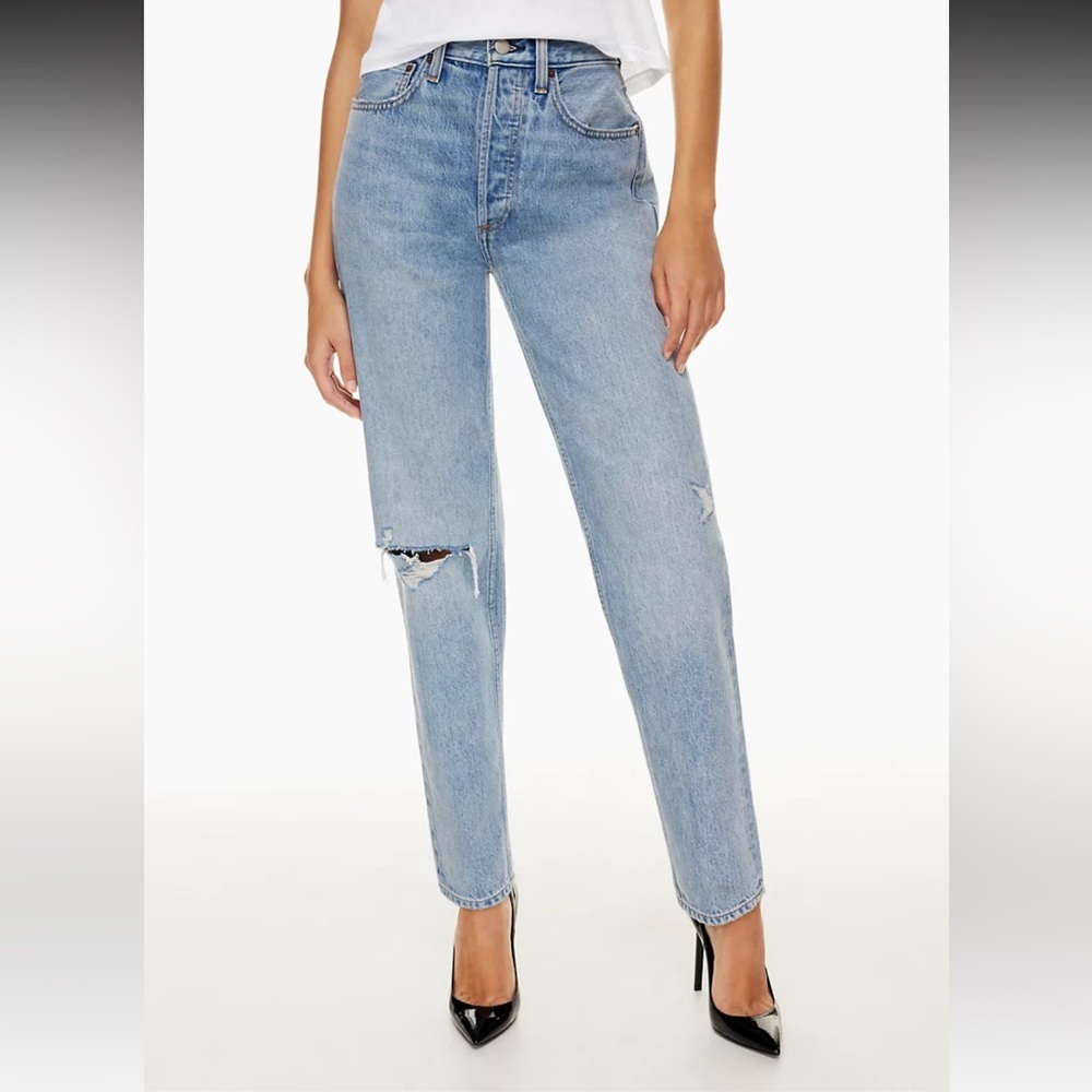 Aritzia Denim Forum High Rise Boyfriend Jeans NWT Size 28